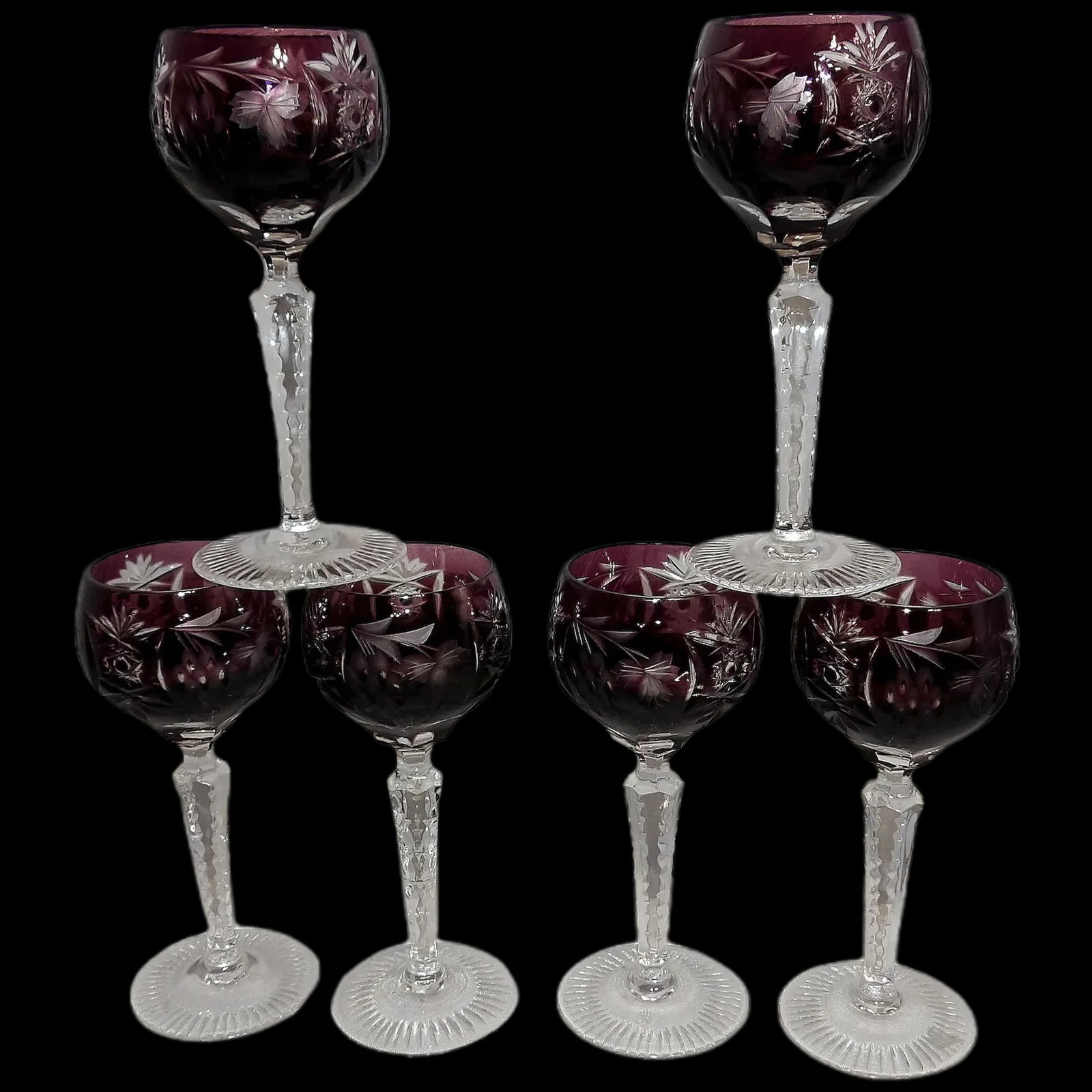 Nachtmann Traube Amethyst Sherry/ Liqueur Glasses: This set of 6 Nachtmann Traube Amethyst Sherry/ Liqueur Glasses are in near MINT condition. No visible problems noted or seen. They are an intermediate size so could be used as cordials, liquor or