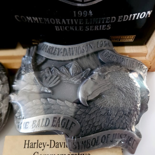 Harley-Davidson1994 Commemorative Eagle Belt Buckle Set - 5