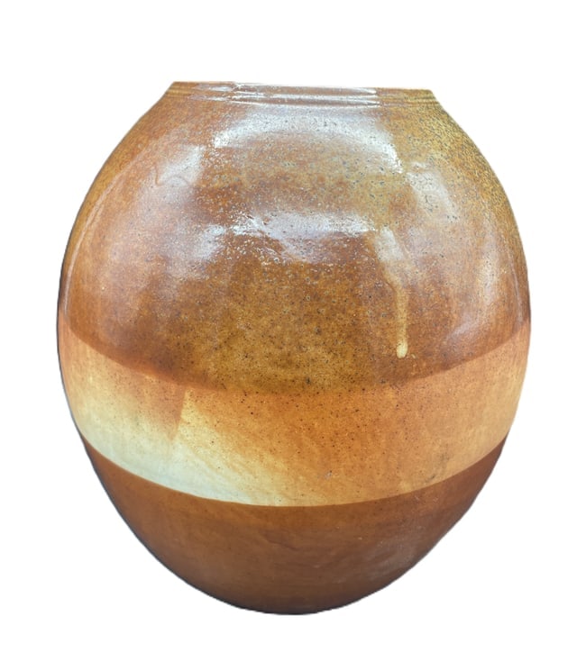 TOM AGNEW Northern Ireland RAKU Studio Art Pottery Vase 9.5" Tall RARE: Date/Period: unknown Dimension: approx 9.5 tall x 8.5" diameter Material: pottery Additional Information: TOM AGNEW Northern Ireland RAKU Studio Art Pottery Vase 9.5" Tall RARE Shipping: Domestic: