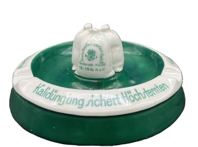 RARE Ashtray German Kalisyndicate Arno Fischer Ilmenau: Date/Period: APPROX 1920-30'S Dimension: approx 7" wide x 3 Material: CERAMIC Additional Information: RARE Ashtray German Kalisyndicate Arno Fischer Ilmenau Shipping: Domestic: Flat-rate of $12.00 to