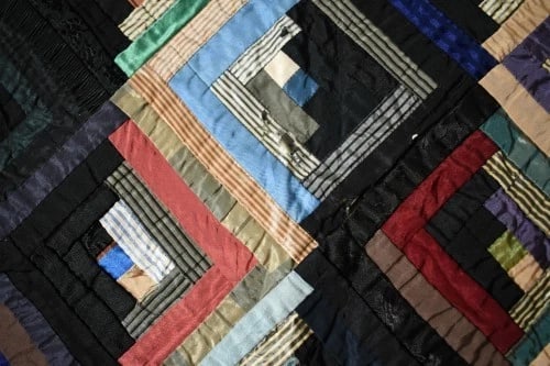 Graphic Straight Furrows Log Cabin Quilt - 8