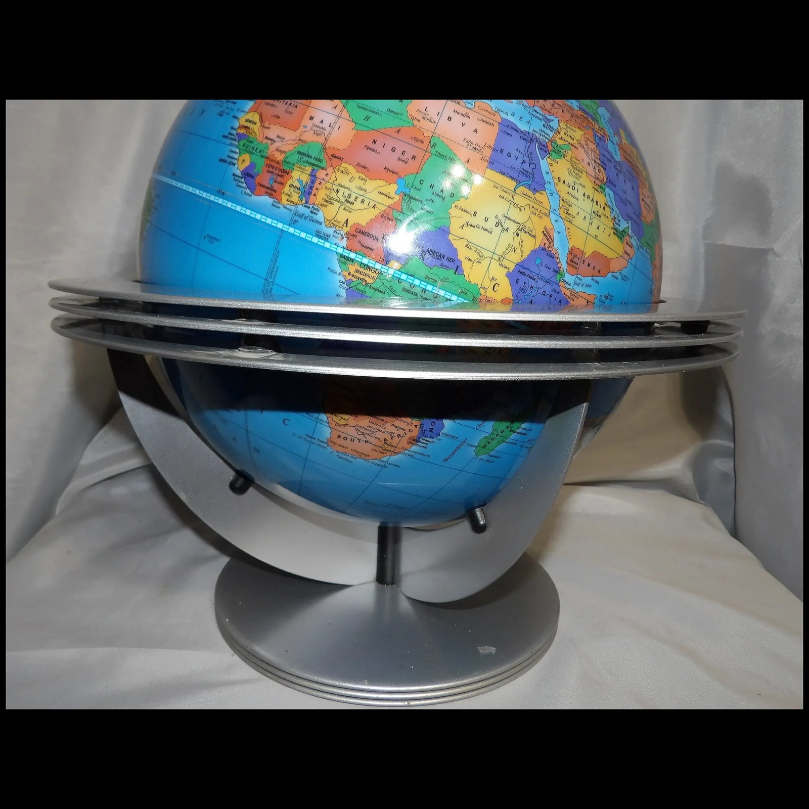 Cram "The Classica" Globe with Atomic Metal Stand - 12