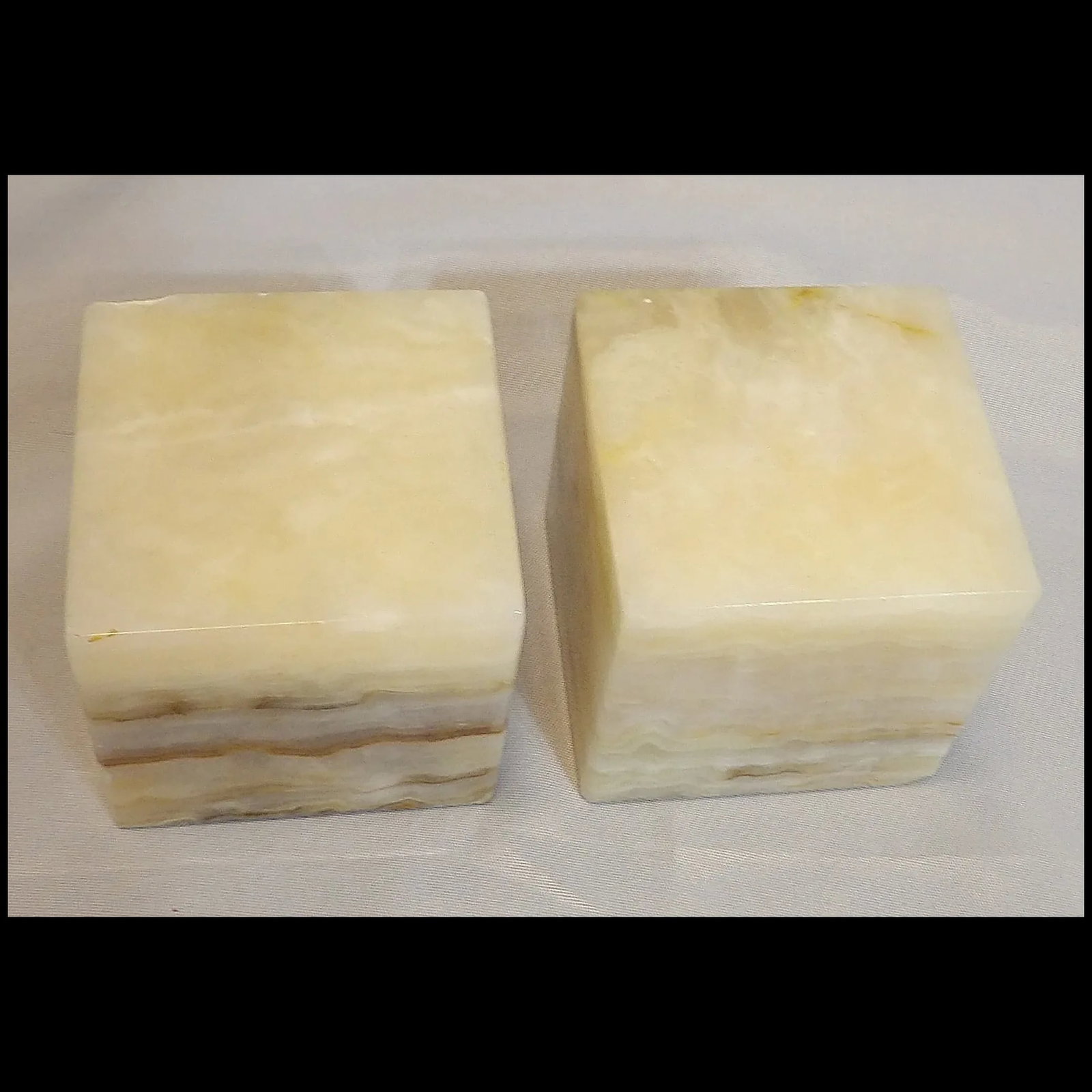 Pair of Square Onyx Paperweights - 4