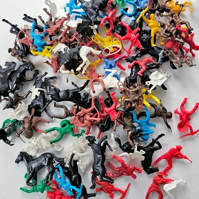 Vintage 1960s Lot of Payton Plastic Cowboys and Indians with Horses - 3