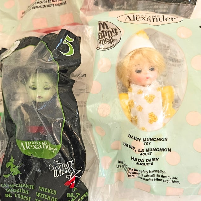 Madame Alexander Wizard of Oz McDonalds Happy Meals - 4
