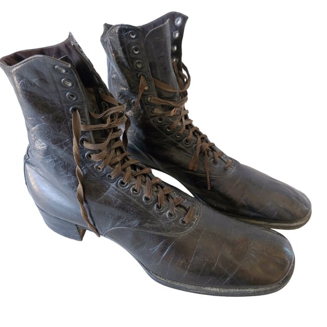 J.S. Coward Antique Pair of Women's Leather Shoes/Boots circa 1890-1915 - 3