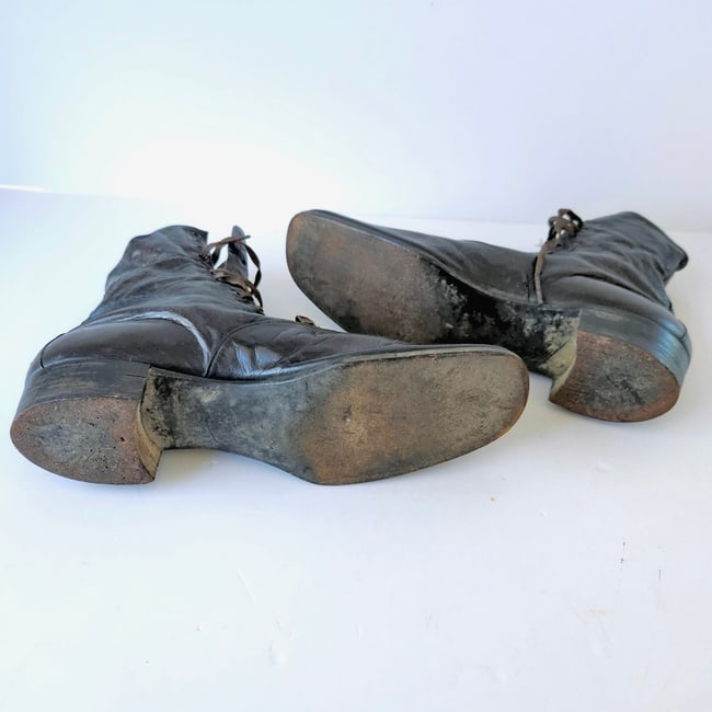 J.S. Coward Antique Pair of Women's Leather Shoes/Boots circa 1890-1915 - 7