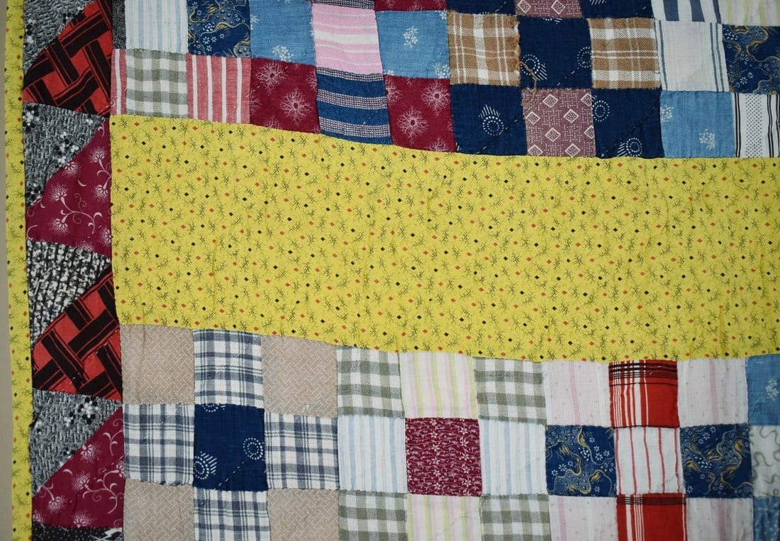 1880's Nine Patch Quilt, Sawtooth Border - 4