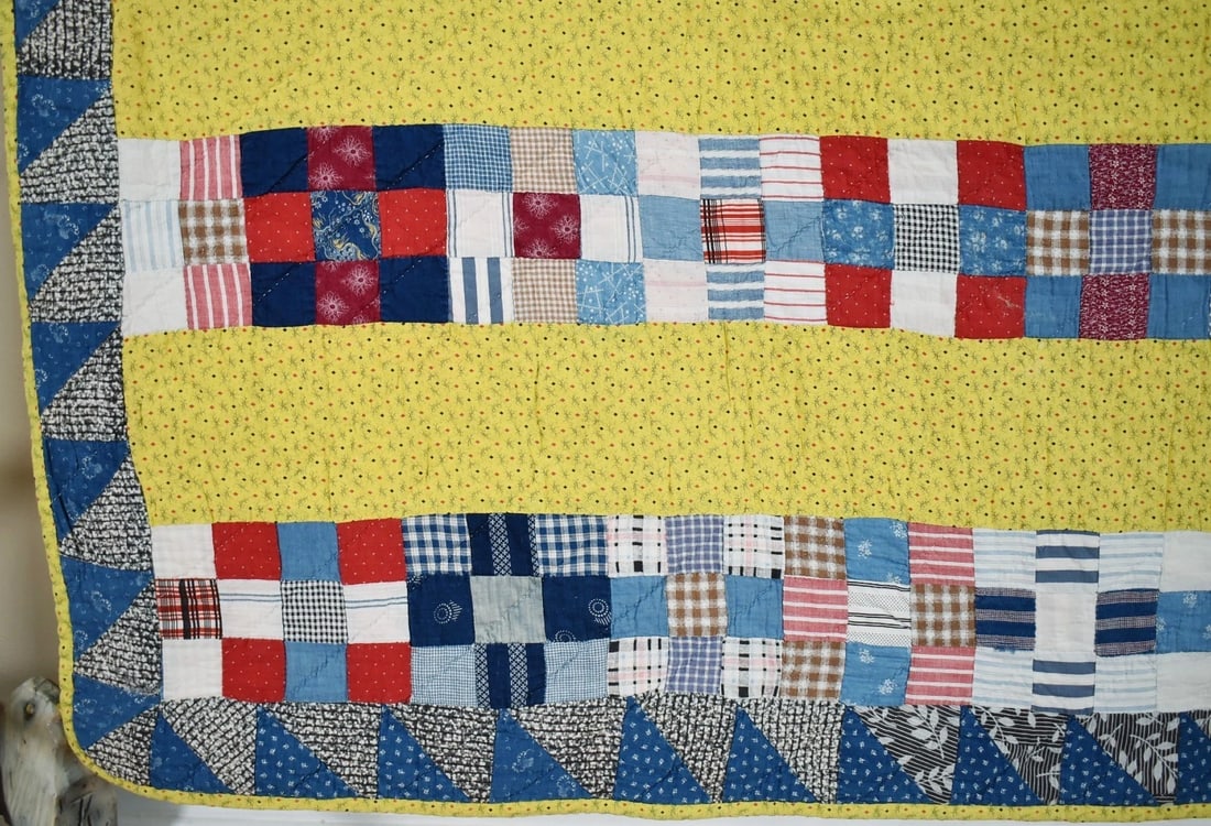1880's Nine Patch Quilt, Sawtooth Border - 6
