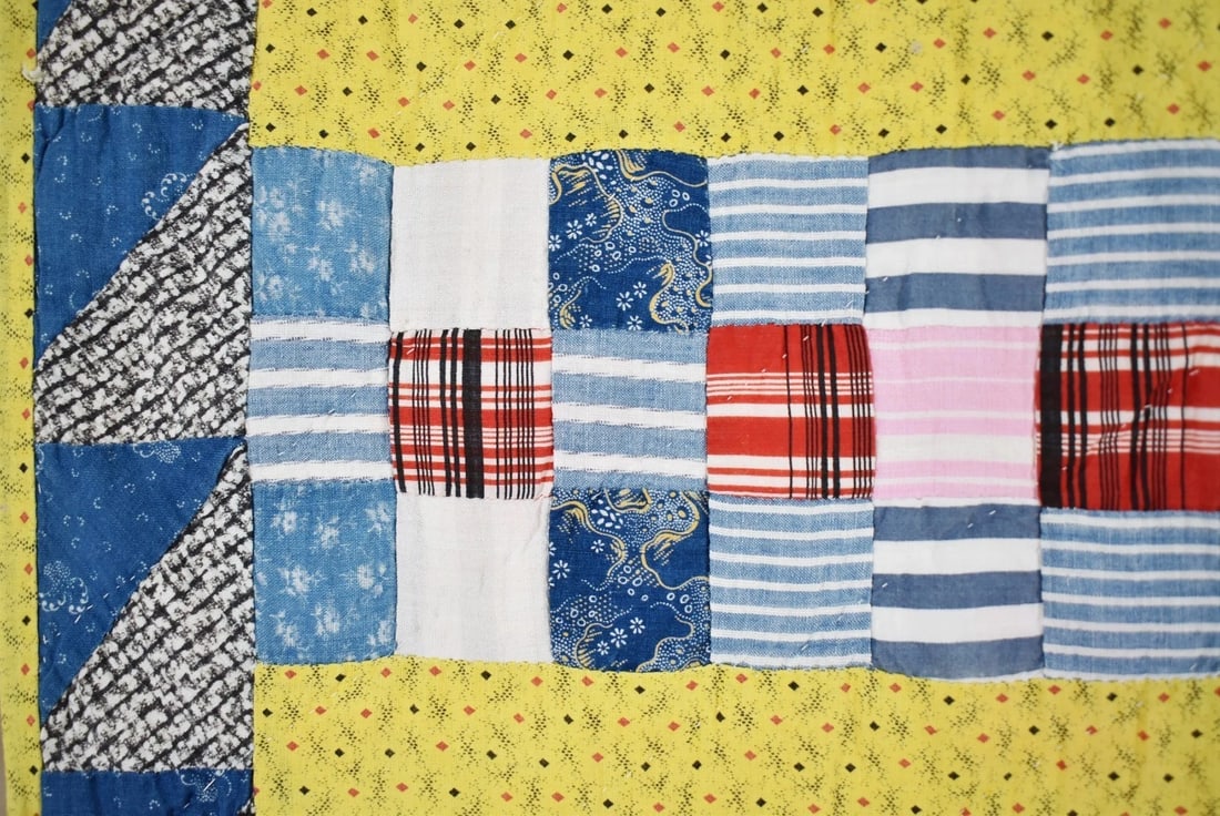 1880's Nine Patch Quilt, Sawtooth Border - 7