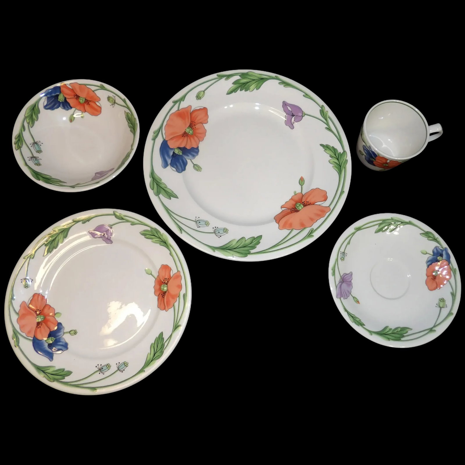 Villeroy & Boch Amapola set of - 5 pieces set of 8: This Villeroy & Boch Amapola set of eight contains: 8 - Flat Cup & Saucer Set [CSFL] 2 3/4 in 8 - Dinner Plate [DP] 10 1/2 in 8 - Salad Plate [SP] 8 1/4 in 8 - Soup/ Cereal Bowl 6 1/2 in Each piece