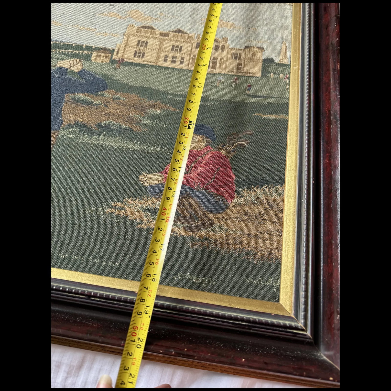 Vintage tapestry depicting a golf scene in Scotland Library pc - 5