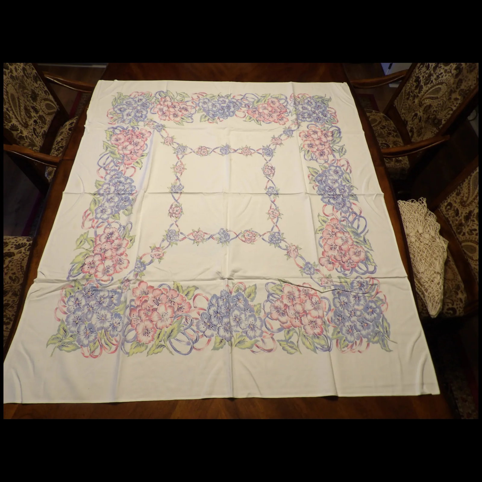 Floral Cotton Breakfast or Kitchen Tablecloth - 2