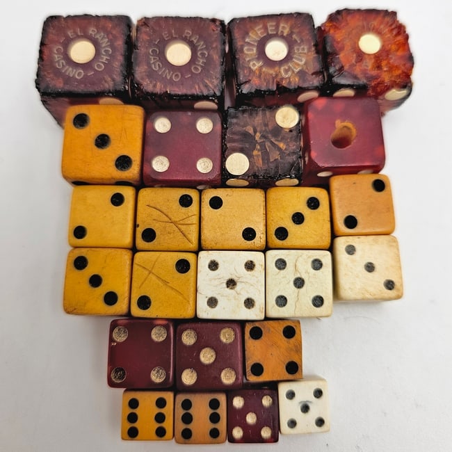 Assorted Vintage Dice of Various Age and Size Including Vegas Casinos (1 of 14)