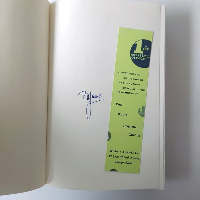 SIGNED First Edition Circle Hardcover Books from Kroch's & Brentano's - 5