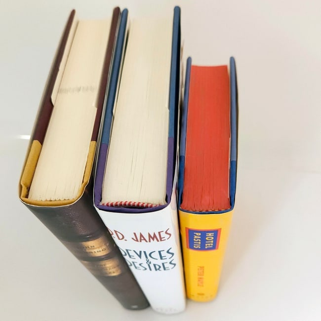 SIGNED First Edition Circle Hardcover Books from Kroch's & Brentano's - 7
