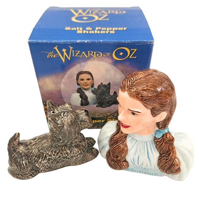 1997 Wizard of Oz Dorothy Toto Salt & Pepper Shaker - 2