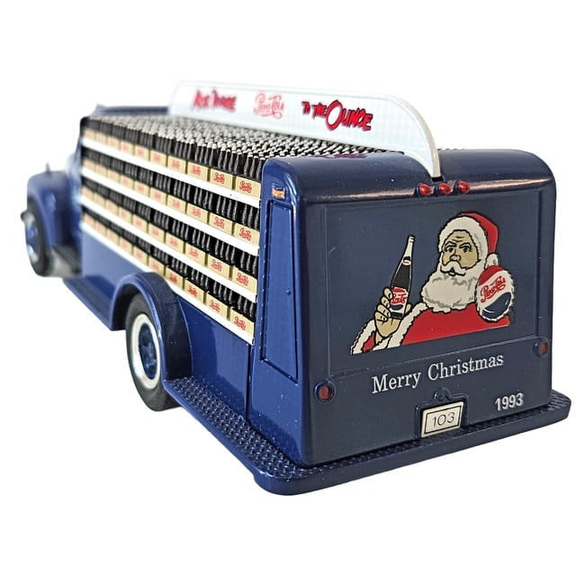 First Gear Diecast Pepsi-Cola 1951 Ford F-6 Bottler's Truck - 5