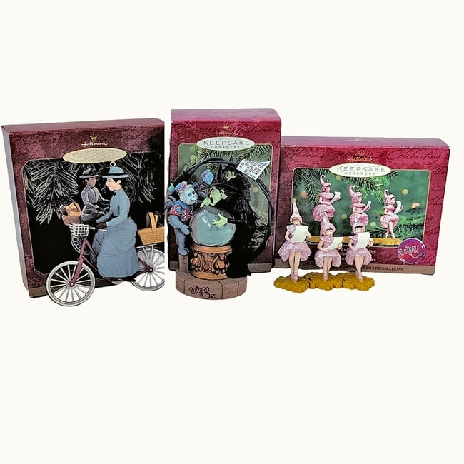 1997-2001 Wizard of Oz Hallmark Keepsake Ornament - 2