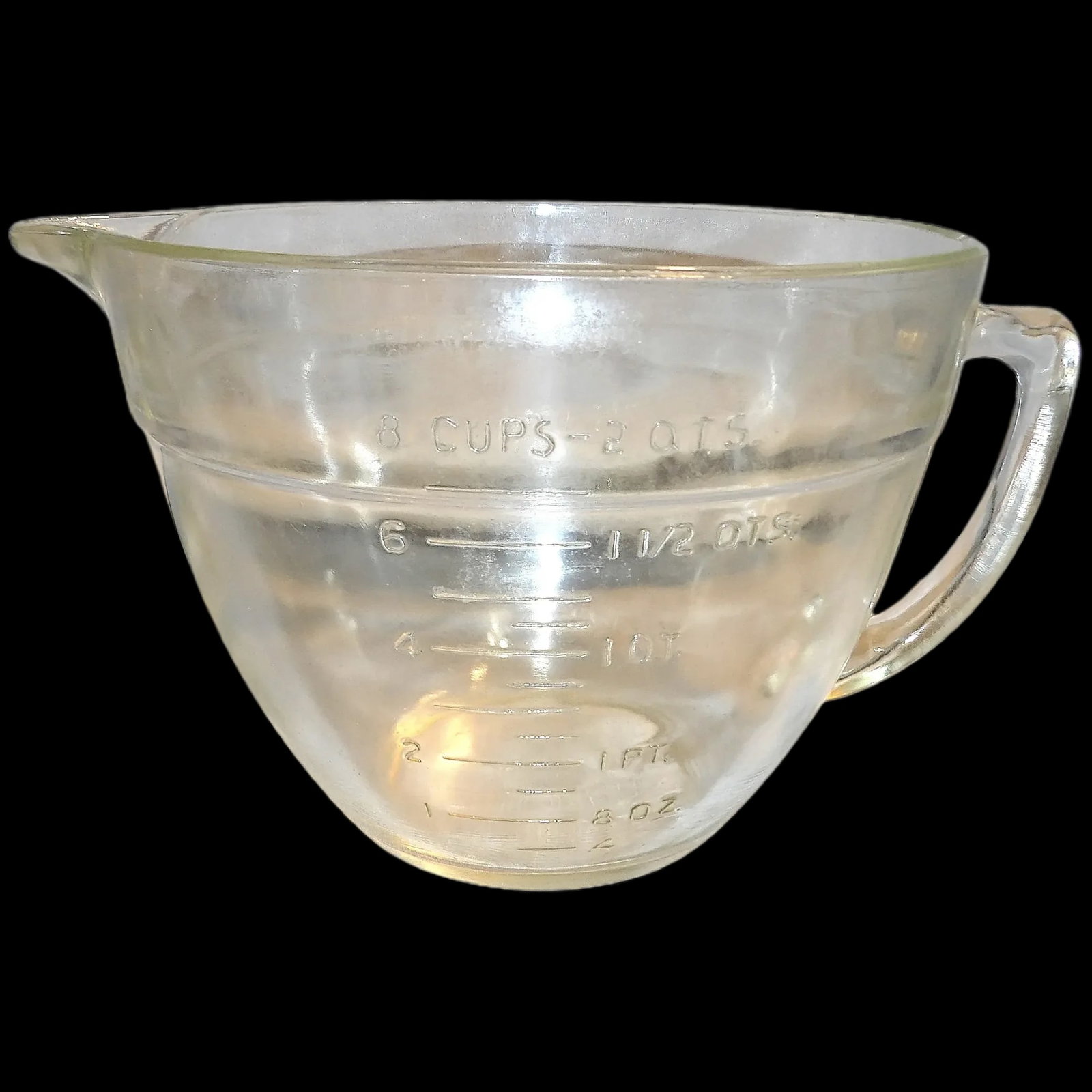 Anchor Hocking Fire King 8 Cup (2 Quart) Batter Bowl (1 of 10)