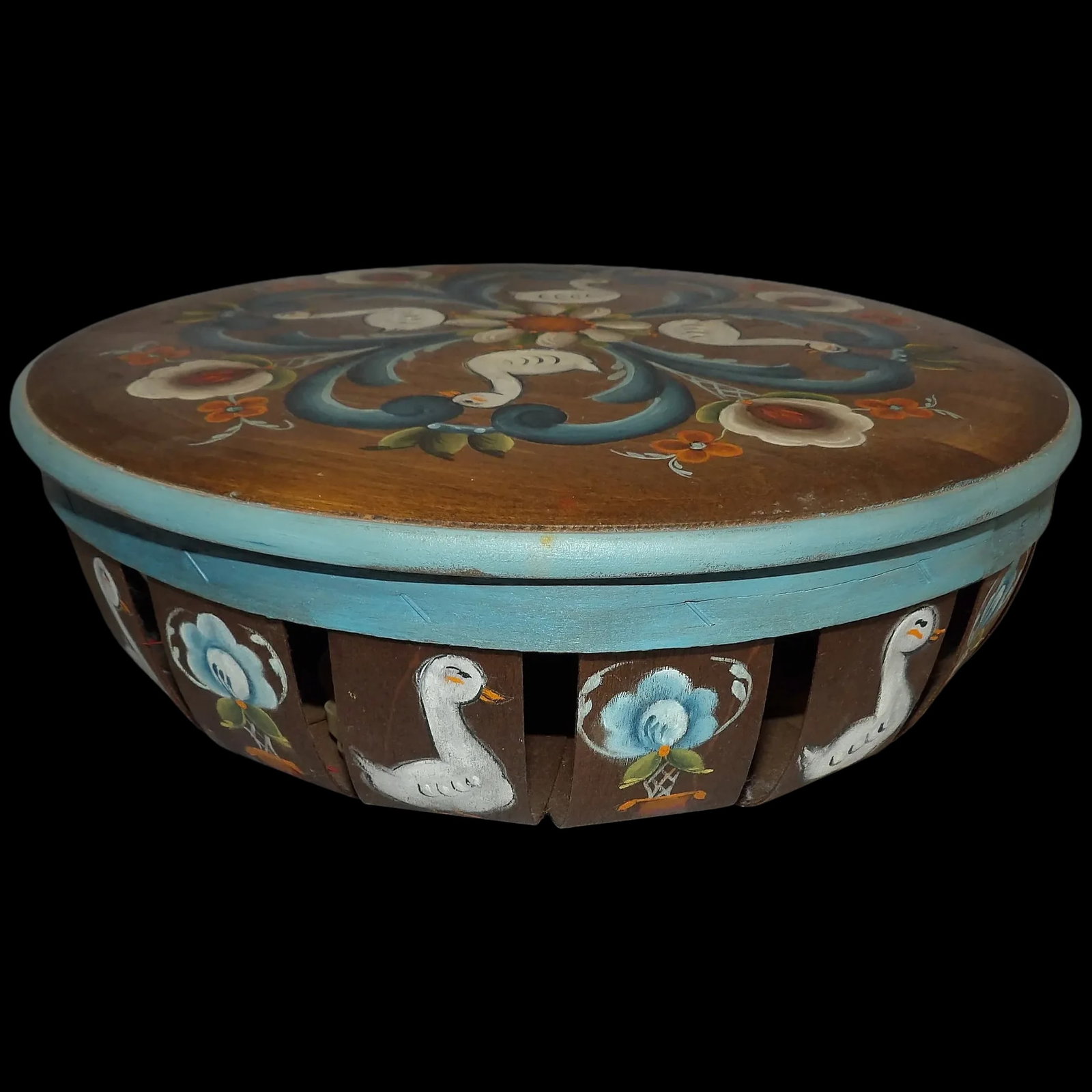 Folk Art Basket with Ducks and Flowers- Solid Wood Lid (1 of 10)