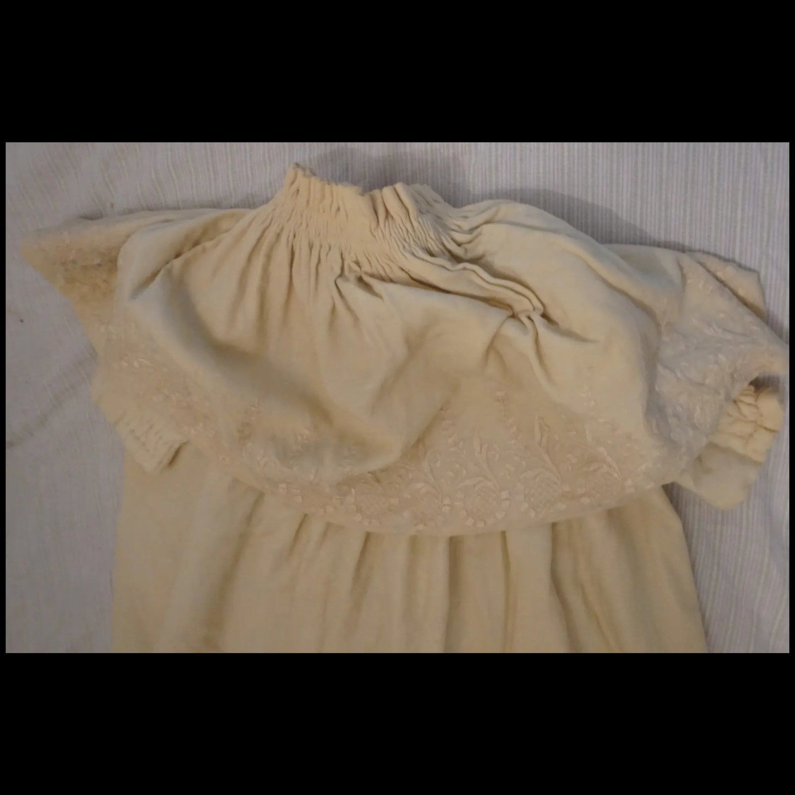 Antique Art Nouveau childs postmortem Bereavement gown - 2