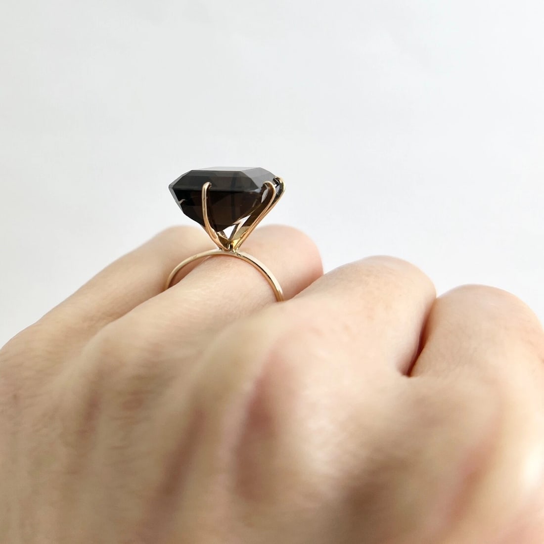 Vintage Brown Quartz Gemstone Cocktail Ring 18K Yellow Gold, 5.01 Grams - 5
