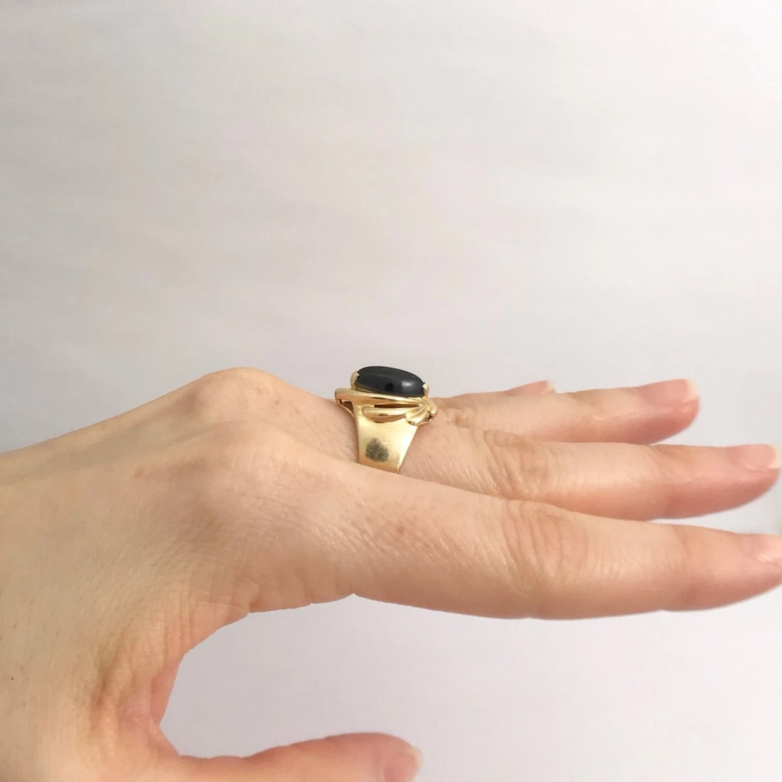 Vintage Marquise Black Onyx Cocktail Ring 14K Yellow Gold, Size 5.5, 5.9 Grams - 5