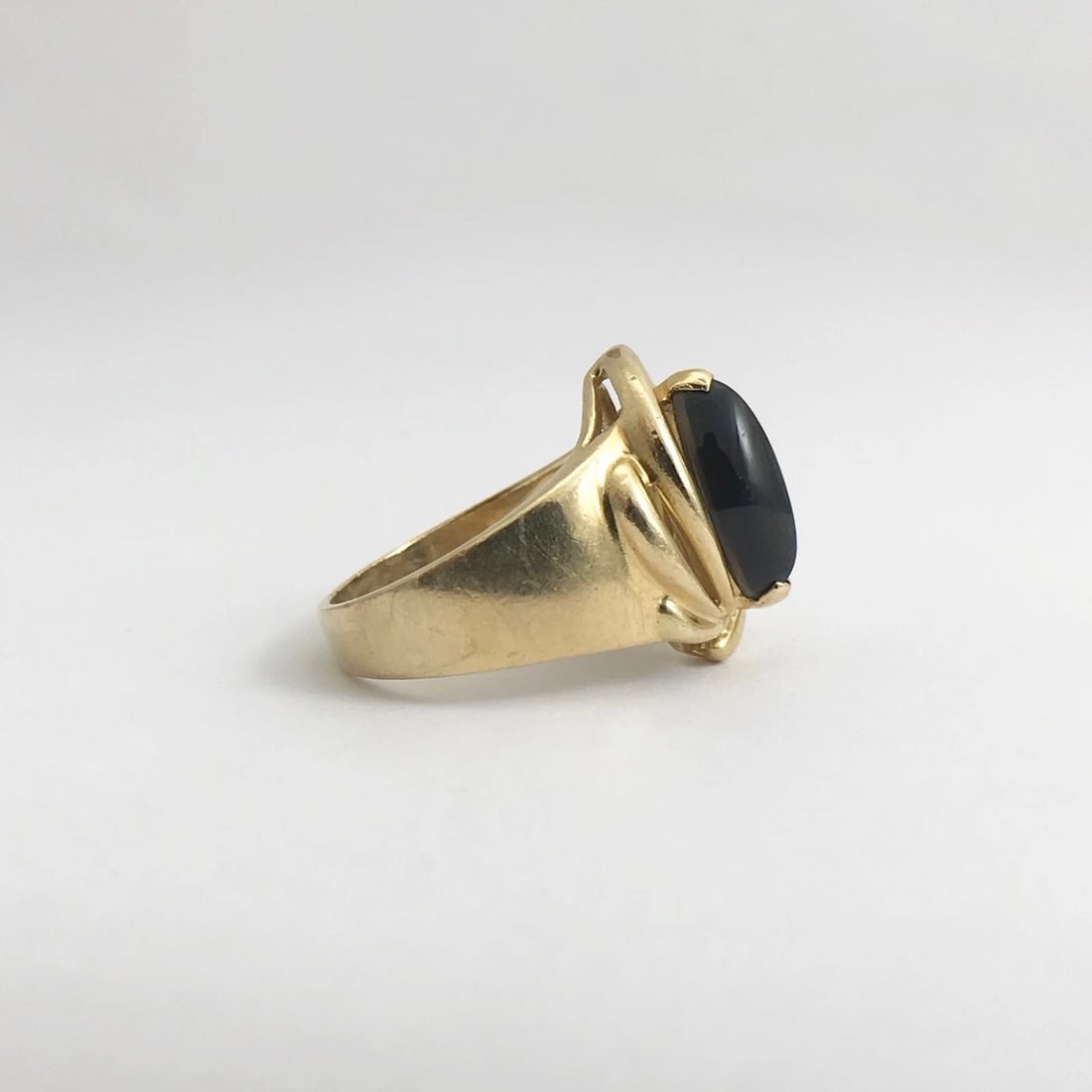 Vintage Marquise Black Onyx Cocktail Ring 14K Yellow Gold, Size 5.5, 5.9 Grams - 9