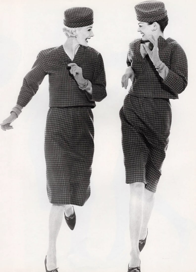 RICHARD AVEDON - Sunny Harnett & Linda Harper, NY, 1958: Artist: RICHARD AVEDON Print Title:unny Harnett & Linda Harper, NY, 1958 Medium: Medium: Sheet-fed Gravure Printing Date: 1970's Printed in the USA Image Size approx: 12 x 9.25 inches Richard Avedon