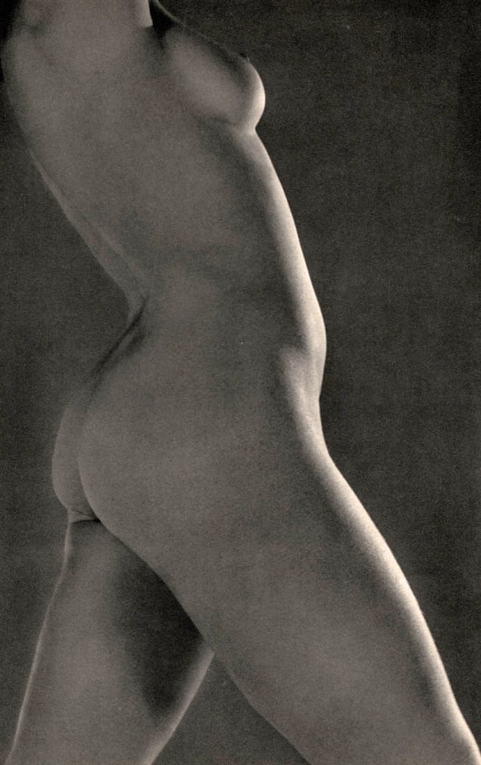 FRITZ HENLE - Female Figure: Artist: FRITZ HENLE Print Title: Female Figure Medium: Sheet-fed Gravure Printing Date: 1950's Printed in France Image Size approx: 11.5 x 7 inches Fritz Henle was a German-born photographer, known