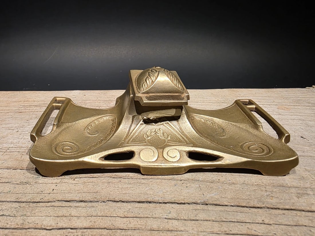 Brass Pen Holder Inkwell Desk Stand: Nice reproduction of an antique Art Nouveau style inkwell. This piece is all solid brass, well made! Good quality for any early home decor for use or display. Be sure to see our other similar early