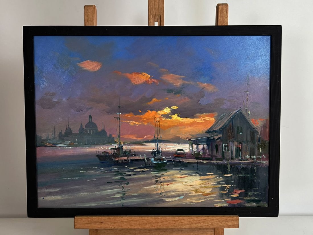 Oil painting Evening boat dock Yuriy Suprunchuk: NoAAA5970*** ABOUT THIS PAINTING **** TITLE: "Evening boat dock"* ARTISTS: Yuriy Suprunchuk* SIZE: 30x40 cm/11.81x15.74 inches'* MEDIUM: oil, cardboard* HAND PAINTED: Original painting from our collec