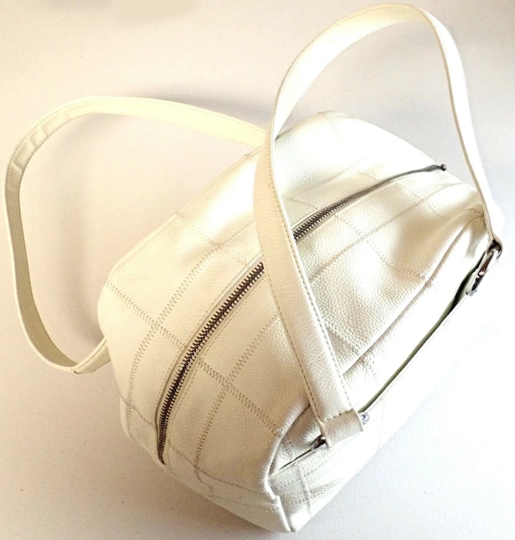 WOW! AUTHENTIC 2005 CHANEL LAX SQUARE STITCH CREAM CAVIAR LEATHER HANDBAG - 4