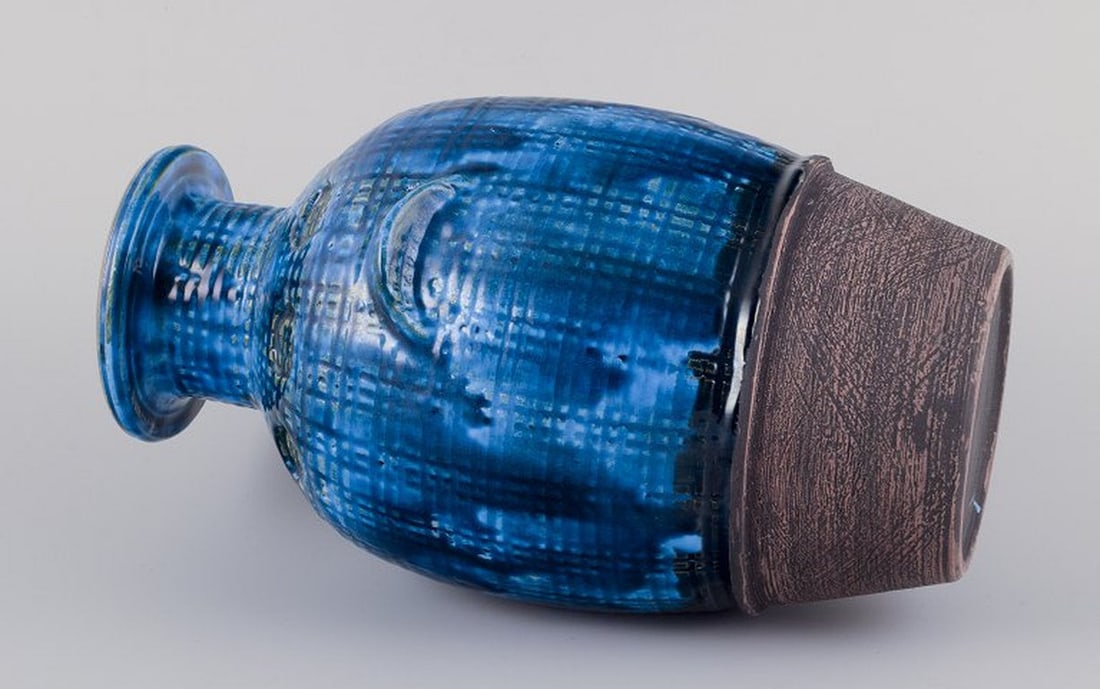 Aldo Londi for Bitossi. Vase in Rimini blue glazed ceramic with geometric patterns. Classic form - 6
