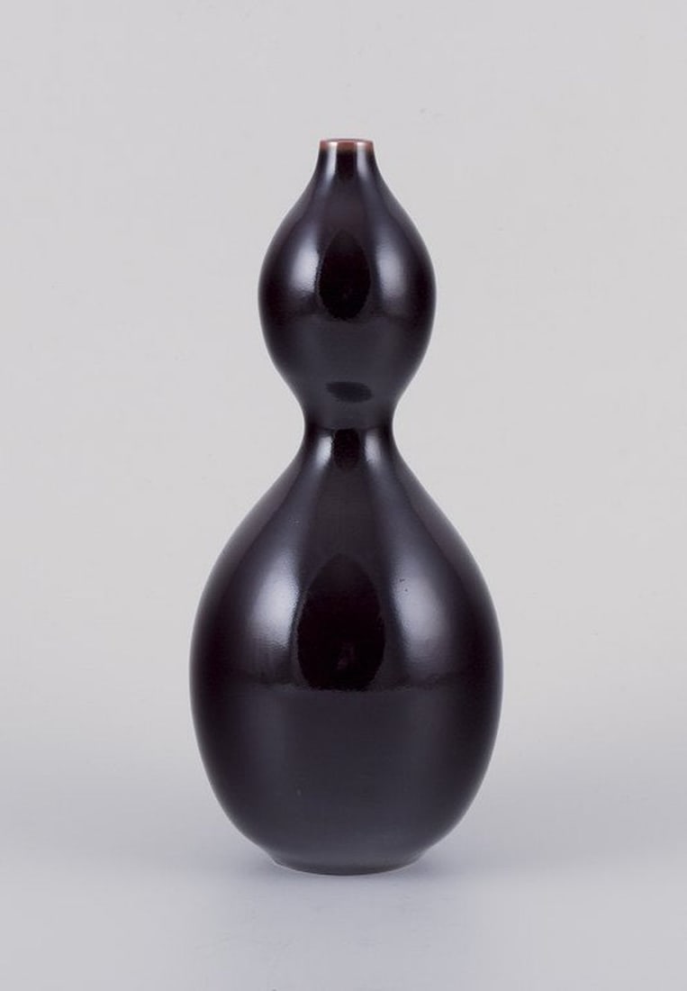 Nils Thorsson for Royal Copenhagen. Unique stoneware vase, double gourd-shaped. 1930s/40s. (1 of 6)
