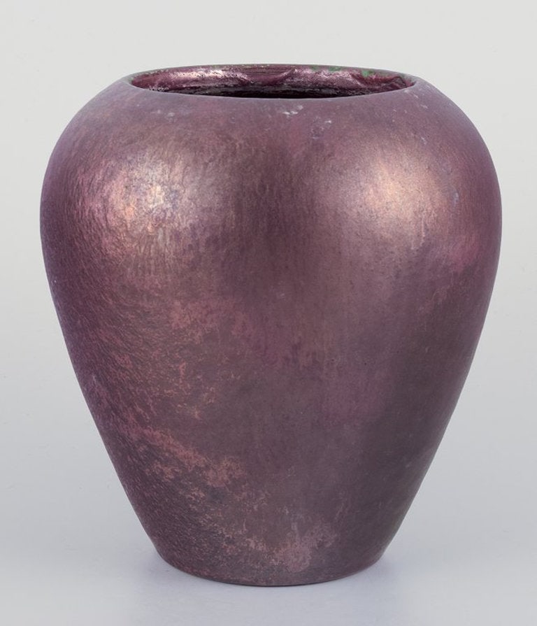 Jens Petersen, Danish ceramicist. Unique vase in matte and shiny lustre glaze. Circa 1920. - 3