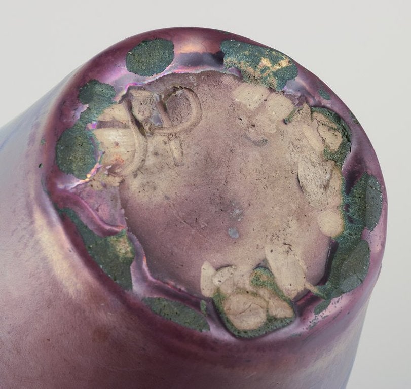 Jens Petersen, Danish ceramicist. Large unique vase in shiny lustre glaze. Circa 1920. - 8