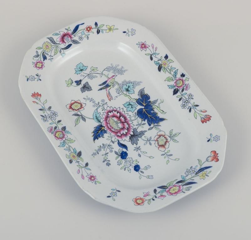 Copeland Spode, England. Set of oval dish and bowl in faience with flower and bird motifs. Approx. - 6