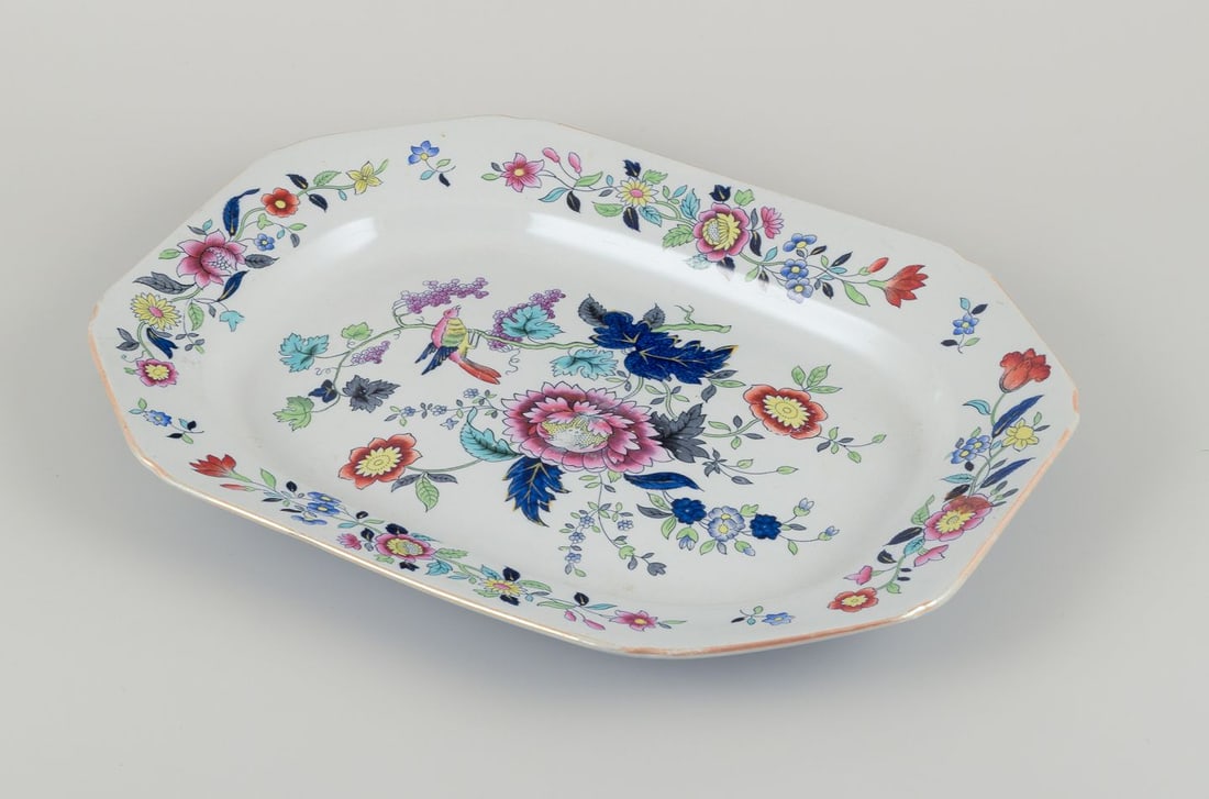 Copeland Spode, England. Two oval dishes in faience with flower and bird motifs. Approx. 1930s. - 5