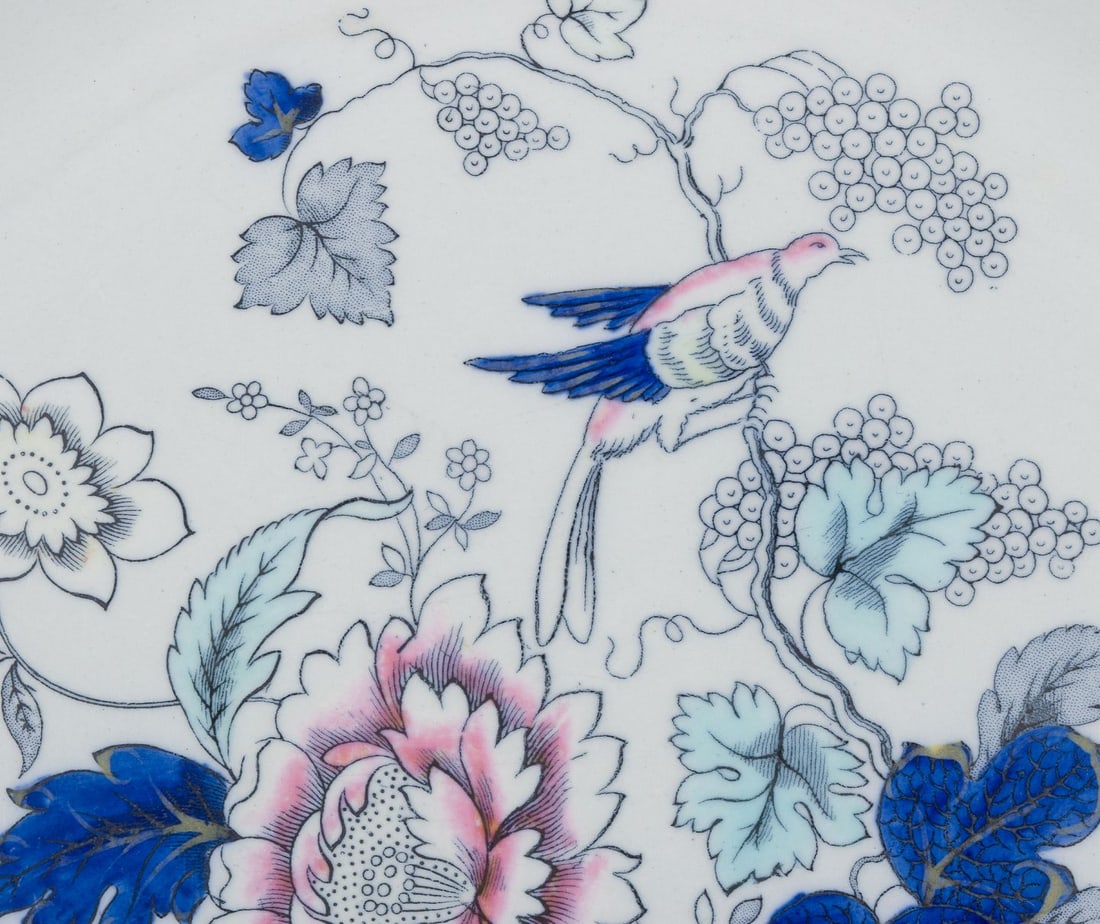 Copeland Spode, England. Five dinner plates in faience with flower and bird motifs. Approx. 1930s. - 6