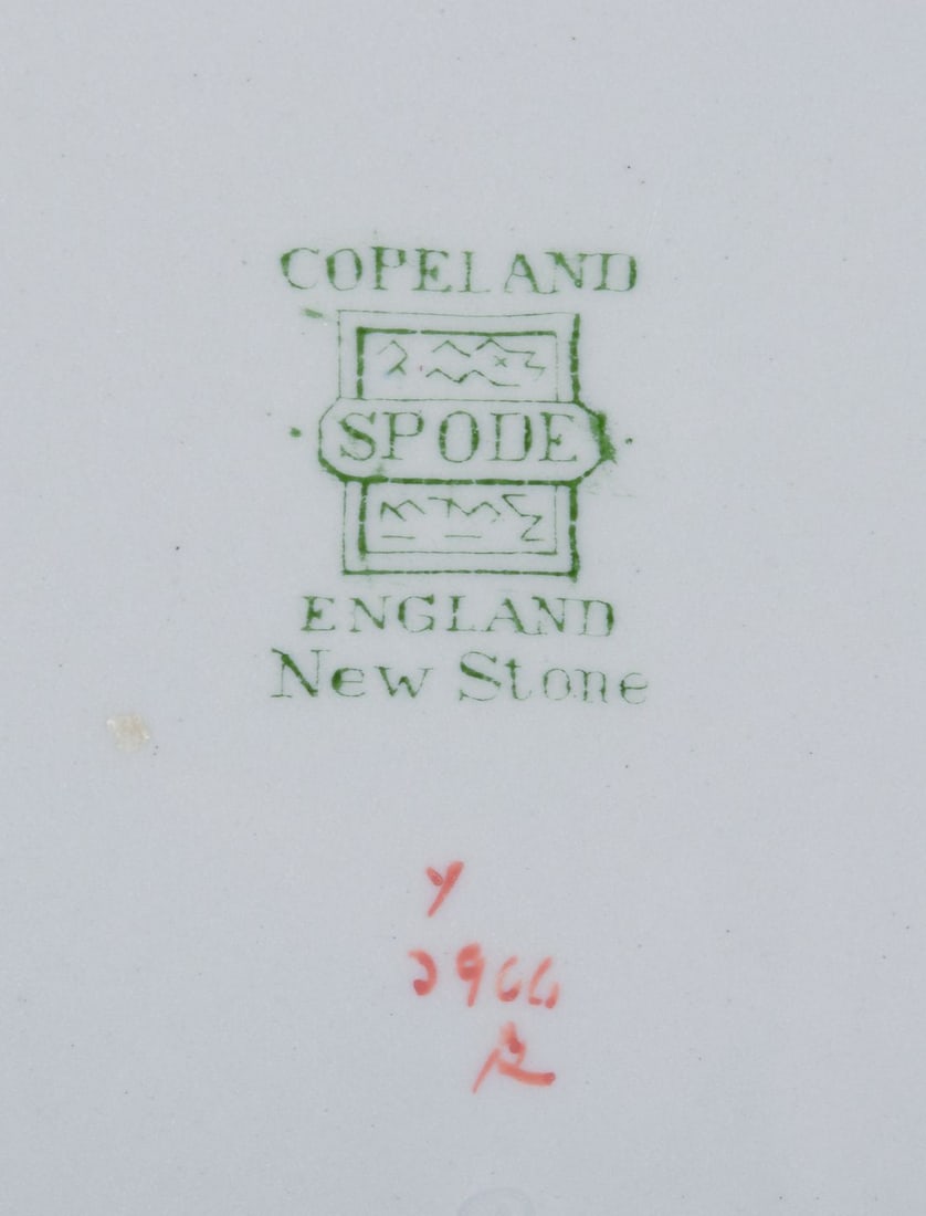 Copeland Spode, England. Six lunch plates in faience with flower and bird motifs. Approx. 1930s. - 7
