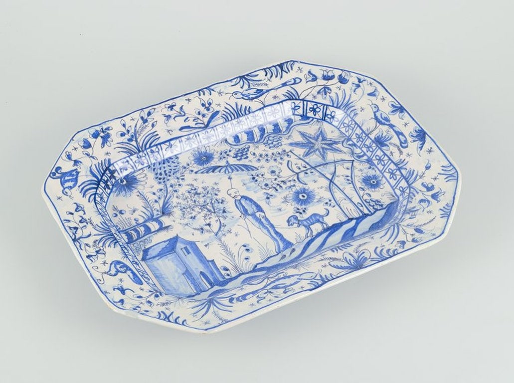 European ceramic dish. Octagonal ceramic dish. Oriental style. Mid 20th century. - 4