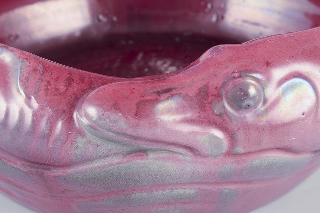 Karl Hansen Reistrup for Kähler, Denmark. Art Nouveau ceramic bowl. Modeled with fish in - 7