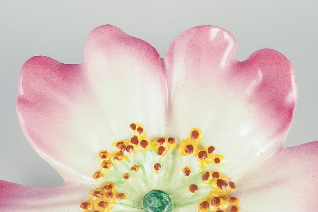 Delphin Massier for Vallauris, France. Ceramic wall planter in the shape of a flower. Early 20th - 5