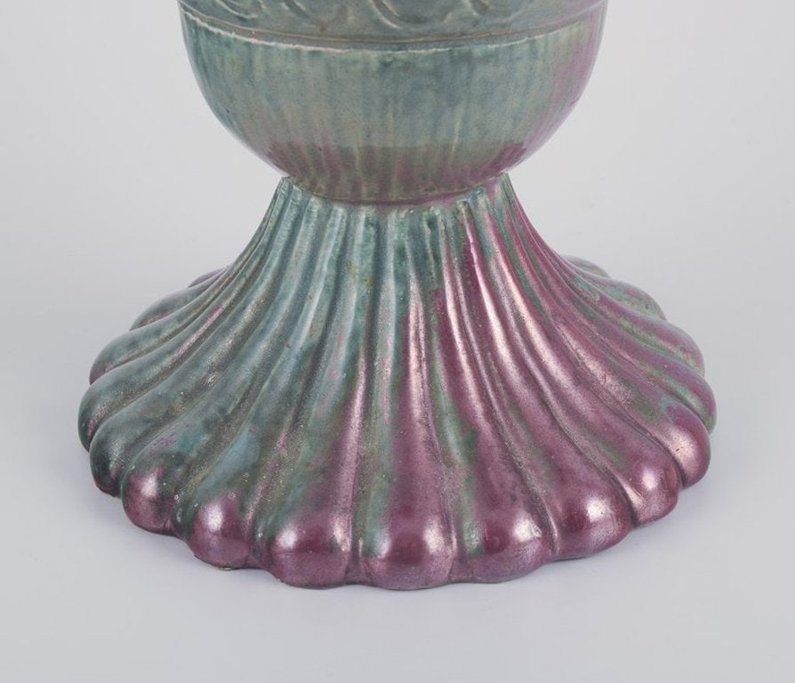 E.B.S. Klint, Danish ceramist. Unique ceramic vase. Glossy glaze in violet and green hues. Mid-20th - 5