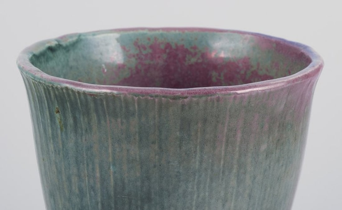 E.B.S. Klint, Danish ceramist. Unique ceramic vase. Glossy glaze in violet and green hues. Mid-20th - 6
