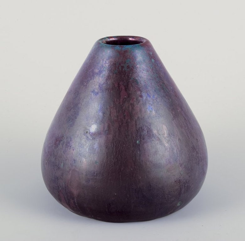 Søren Kongstrand, Danish ceramicist. Unique vase in shiny glaze. Circa 1920. - 3