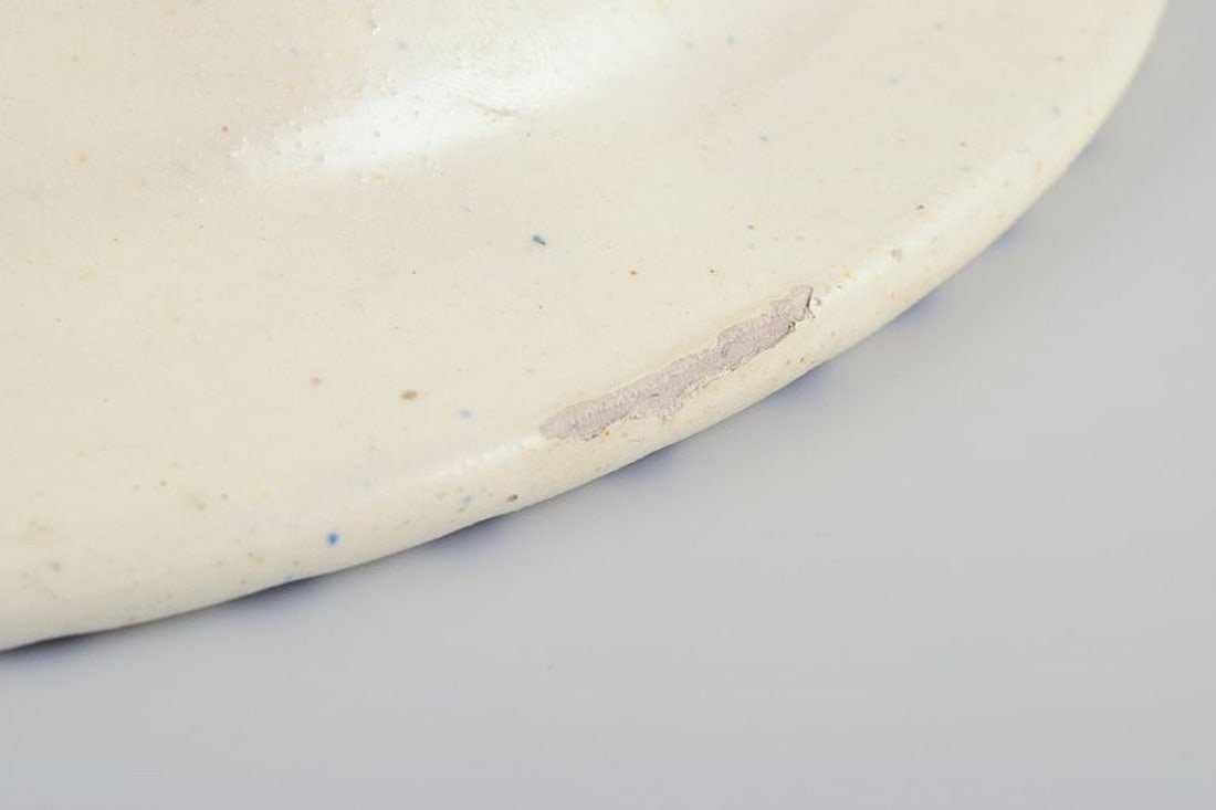 Danish studio ceramicist. Ceramic bowl with fluted design. Circa 1930s/40s. - 7