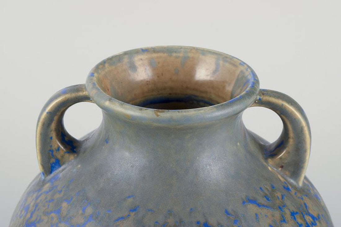 Villeroy & Boch, Luxembourg. Large unique ceramic jar with two handles. 1930s/40s. - 4